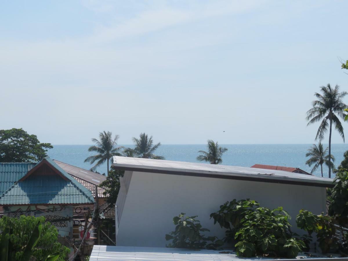 Same Same Guesthouse, Bar & Restaurant (Adults Only) Haad Rin Exterior foto